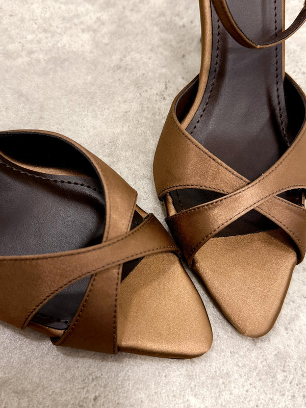 Women sandals G447 - BROWN