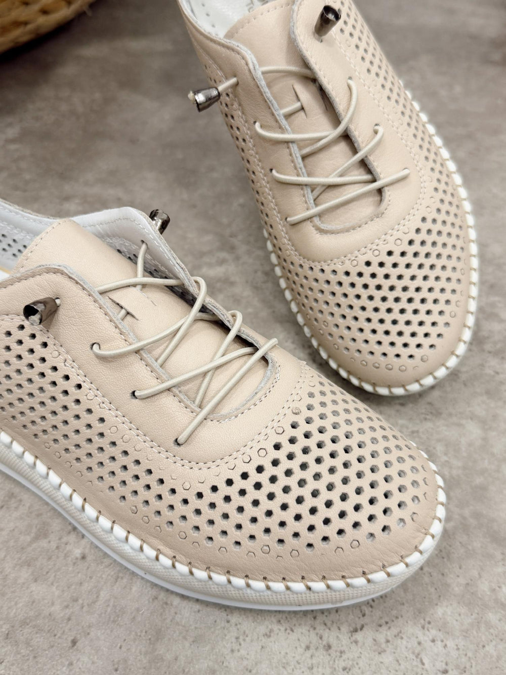 Ledersneaker G453 - BEIGE