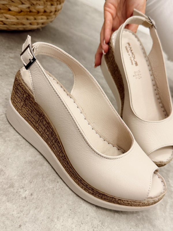 Leather sandals G475 - BEIGE
