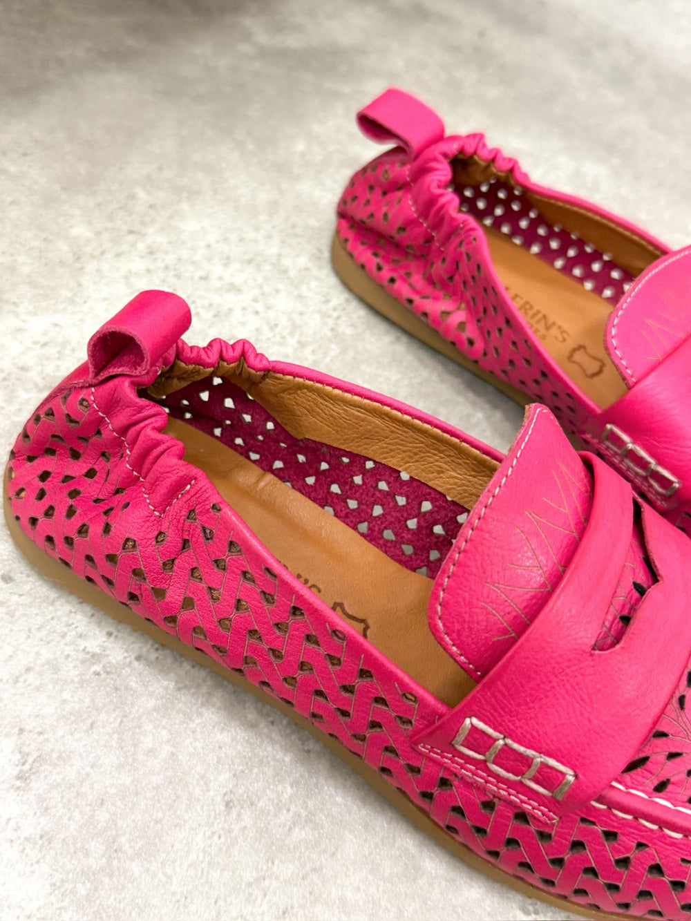 Flat leather shoes G421 - PINK