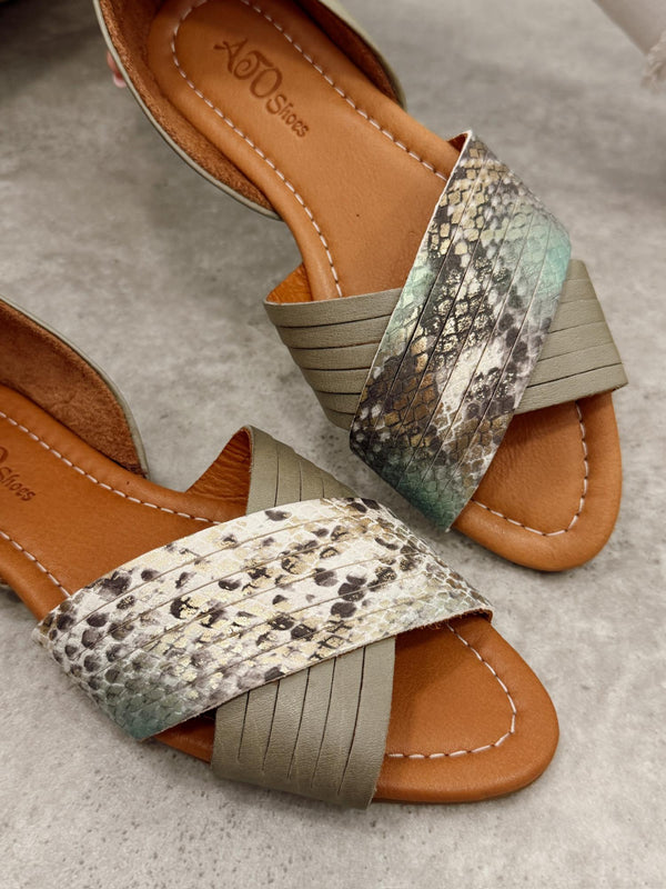 Leather sandals G473 - DARK GREEN