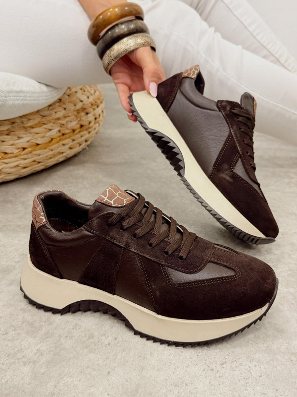 Leather sneakers G454 - BROWN