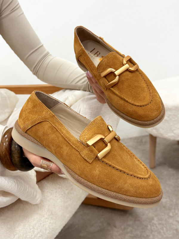 Flat leather shoes G132 - CAMEL