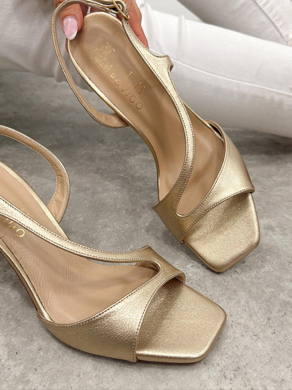 Leather sandals G378 - GOLD