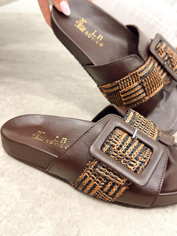 Leather slippers G405 - BROWN