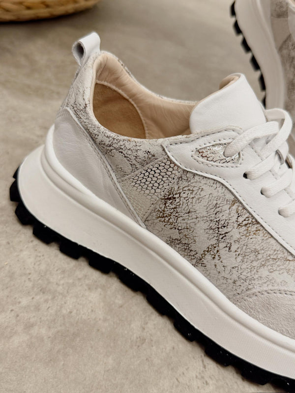 Leather sneakers G457 - WHITE