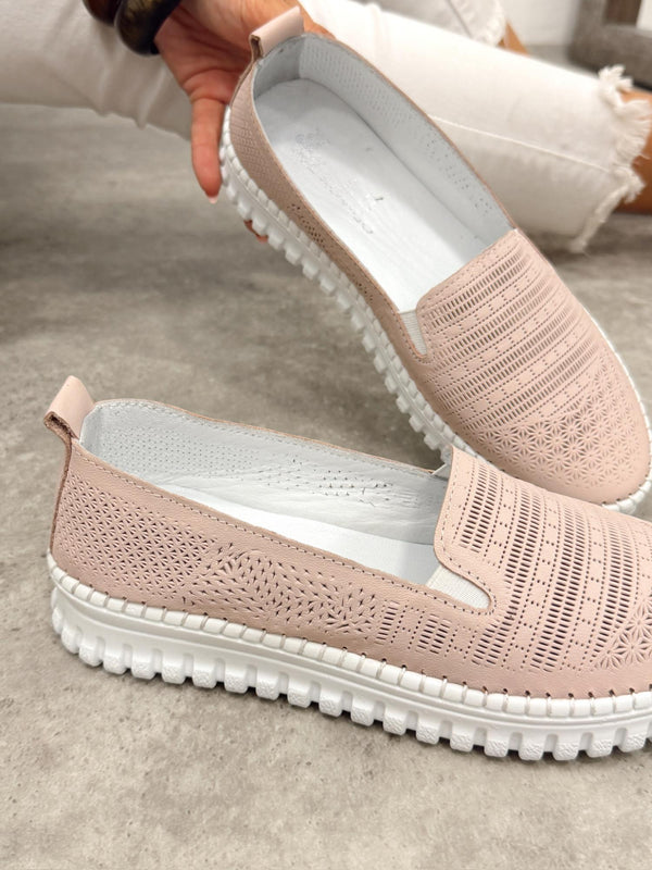 Flat leather shoes G397 - POWDER ROSE