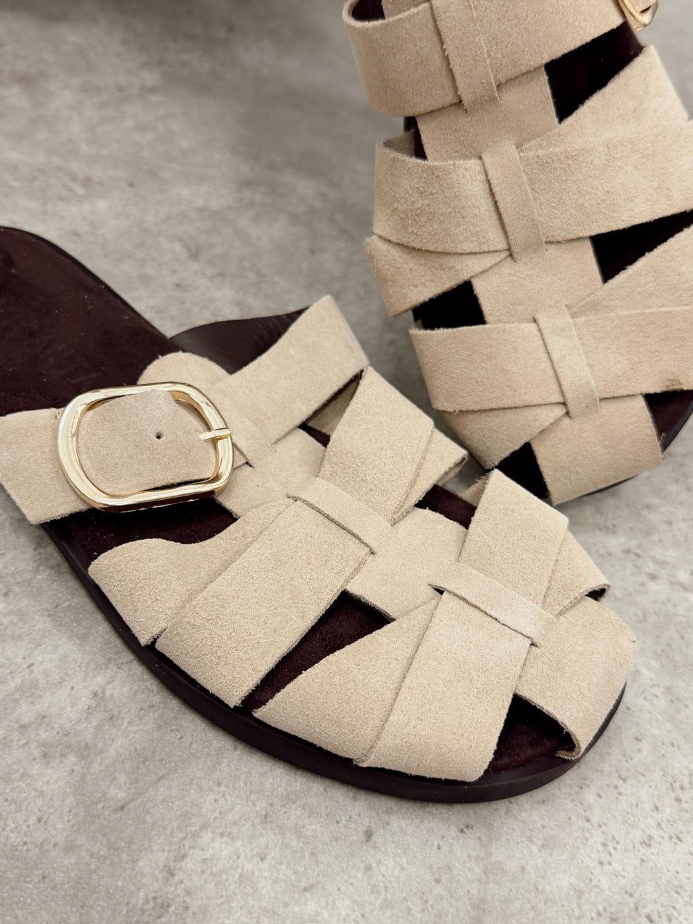 Leather slippers G438 - BEIGE