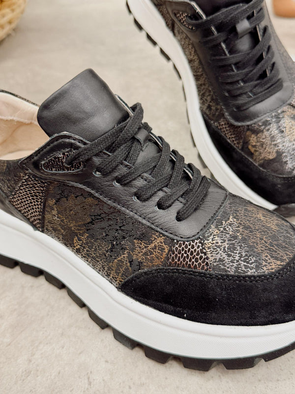 Leather sneakers G457 - BLACK
