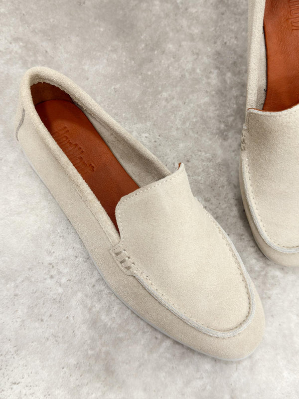 Flat leather shoes G517 - LIGHT BEIGE