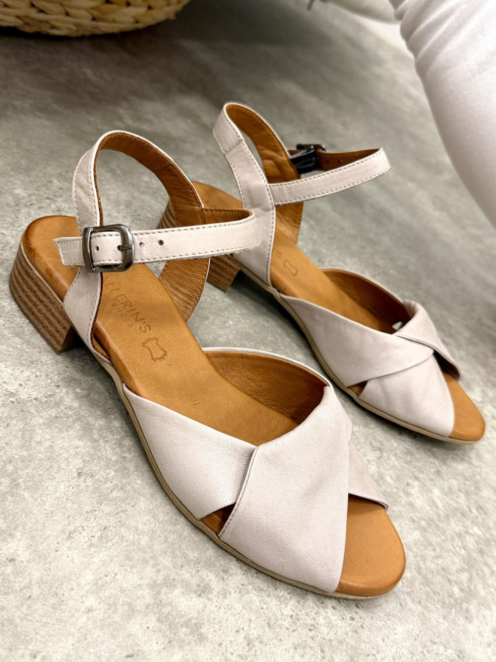 Ledersandalen G414 - GRAU
