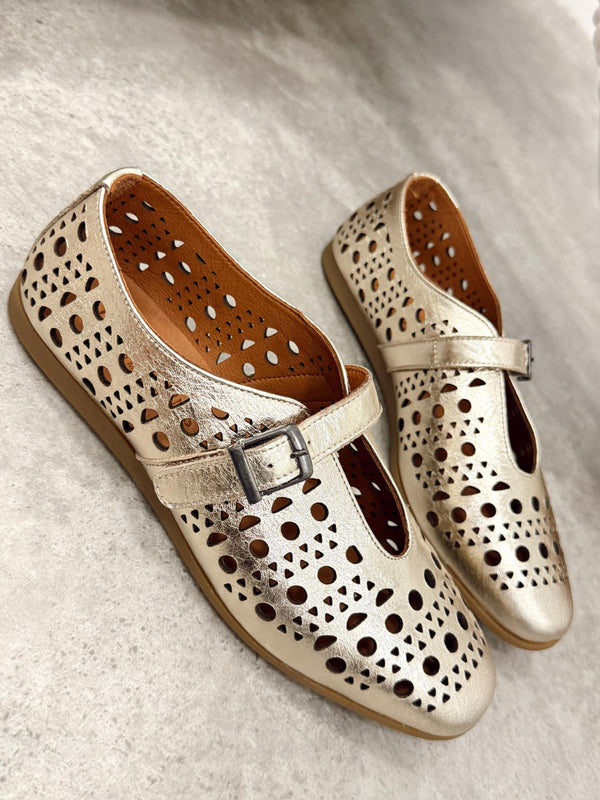 Flat leather shoes G422 - GOLD