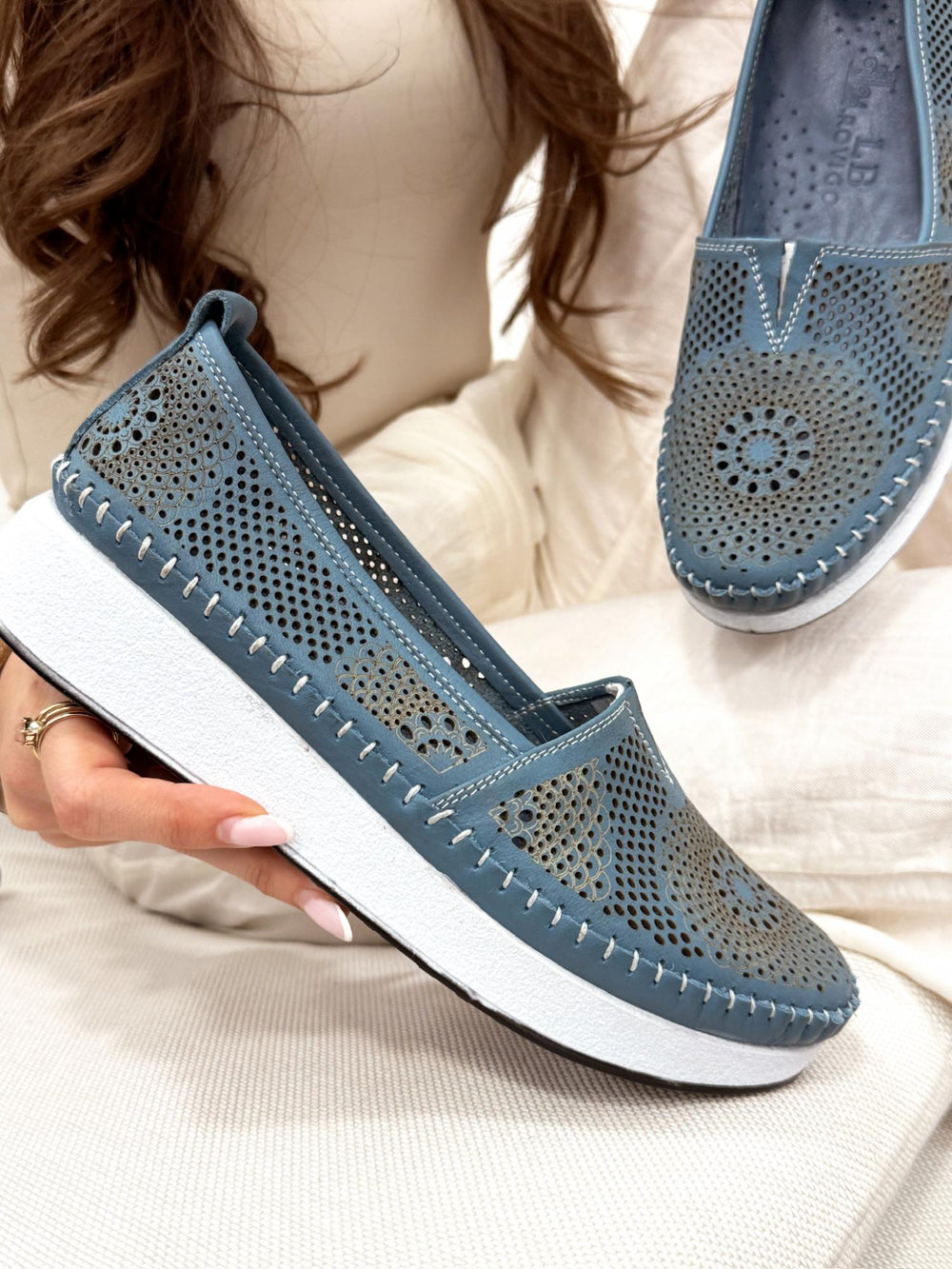 Flache Lederschuhe G166 - BLAU