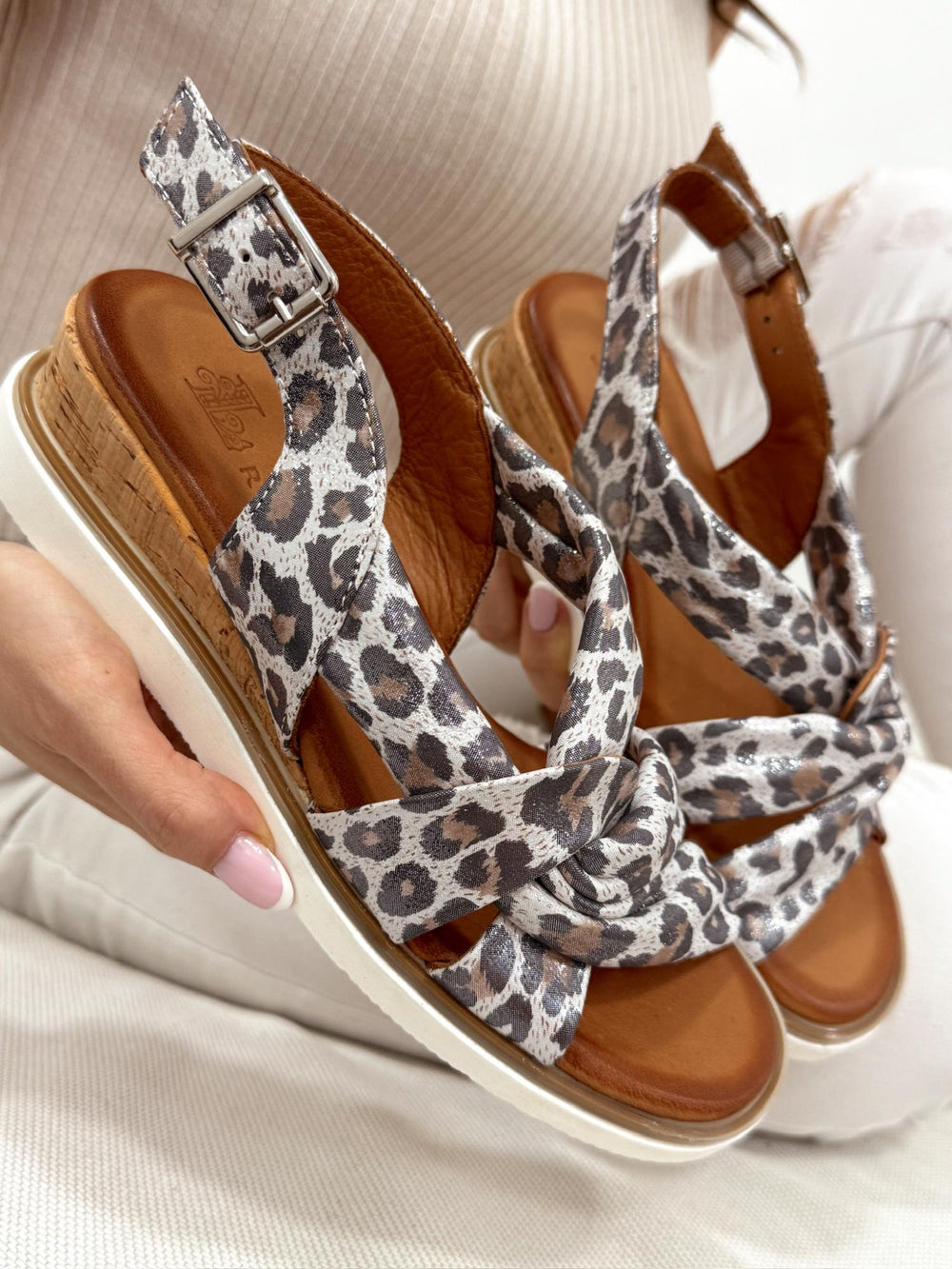 Leather sandals G170 - LEOPARD