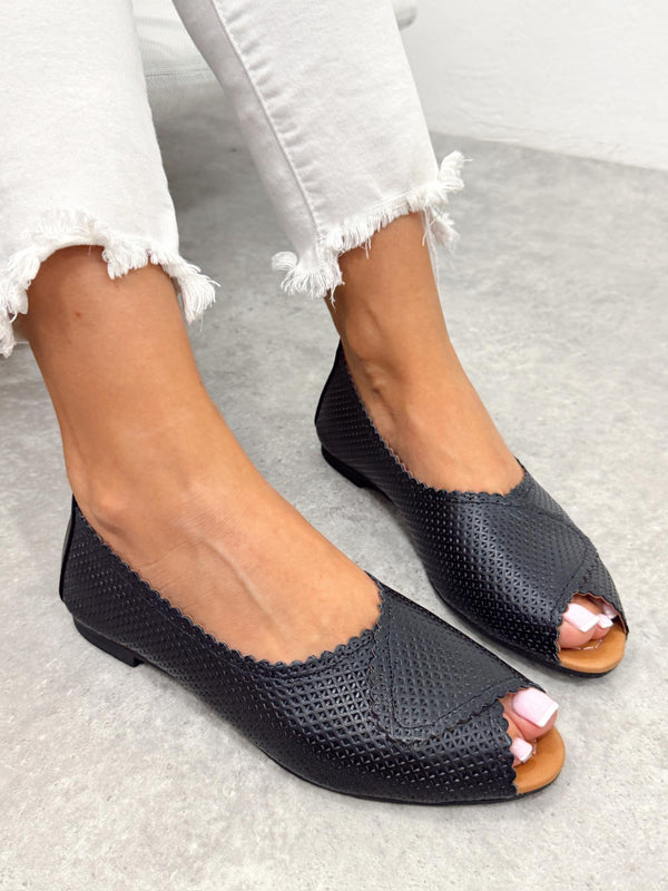 Leather sandals G416 - BLACK
