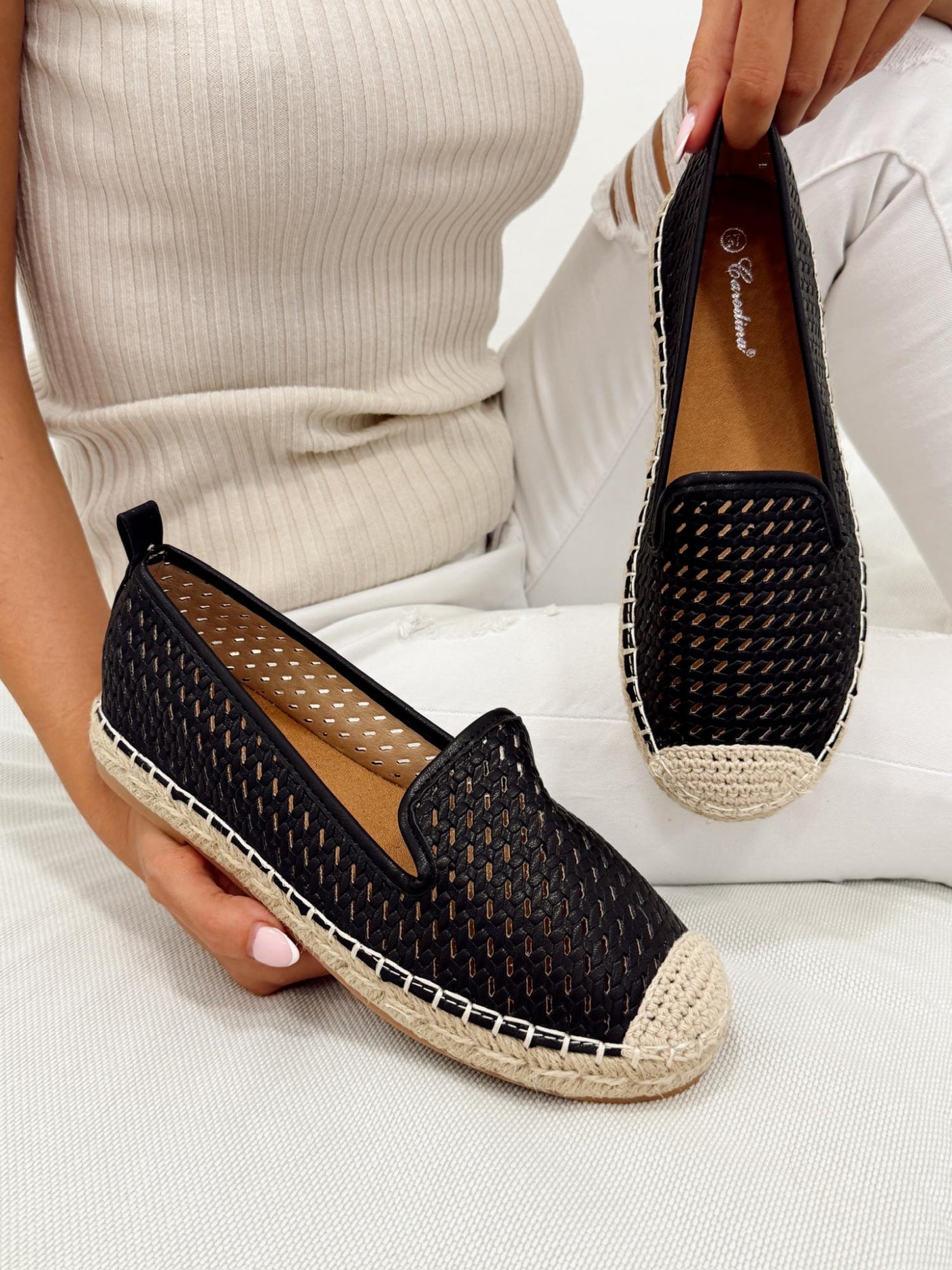 Women flats G325 - BLACK