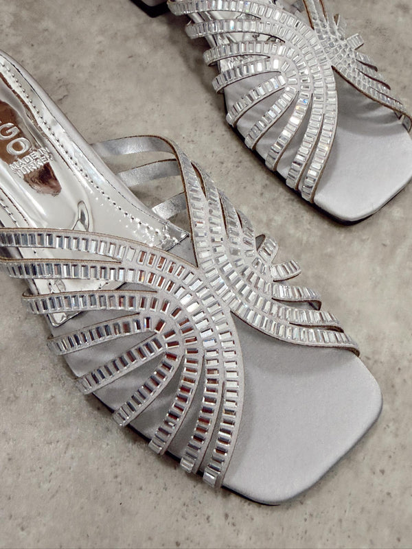 Women Slippers and Mules G480 - SILVER