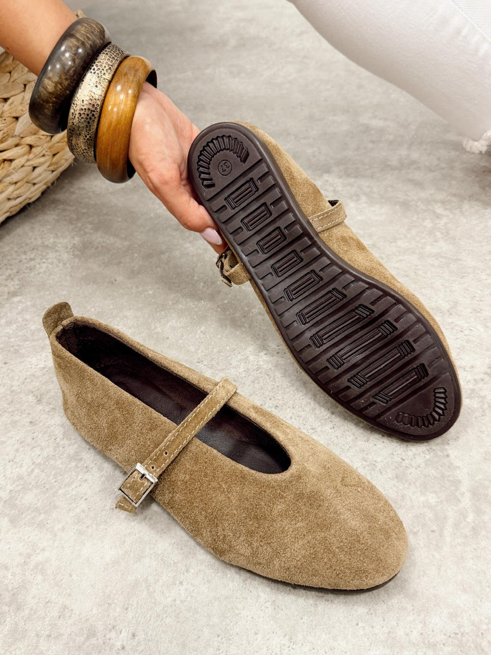 Leather ballet flats G376 - BEIGE