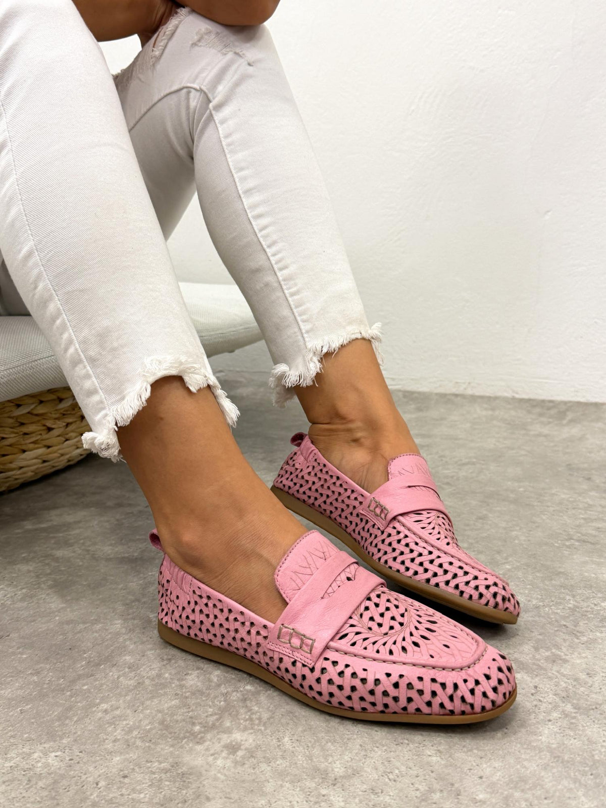 Flache Lederschuhe G421 - ROSE