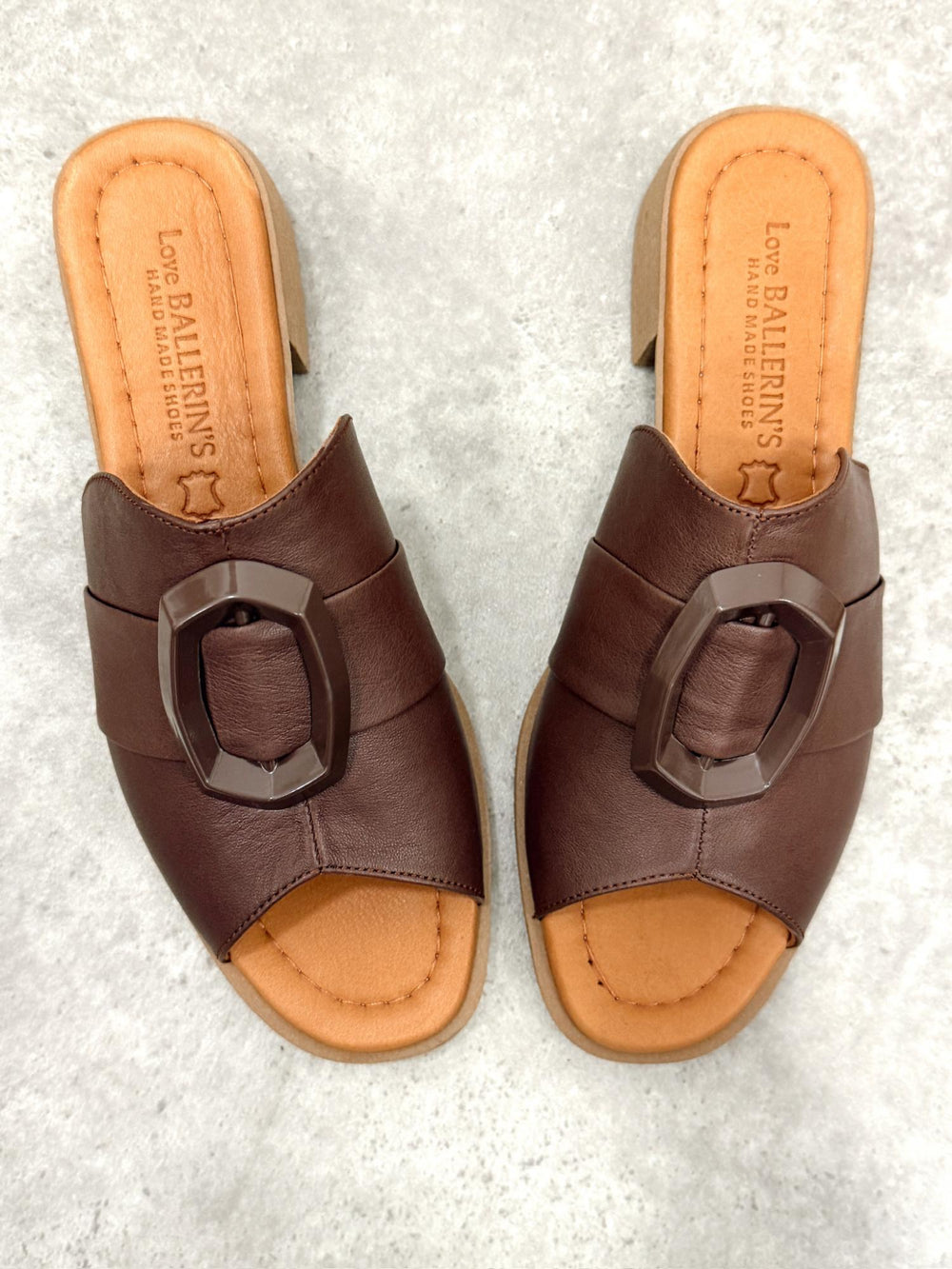 Leather slippers G411 - BROWN