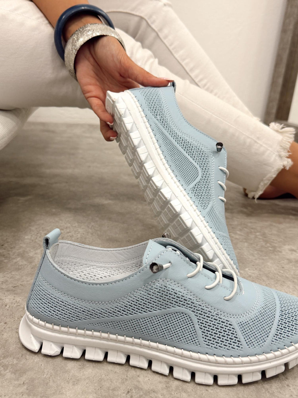 Leather sneakers G400 - BLUE