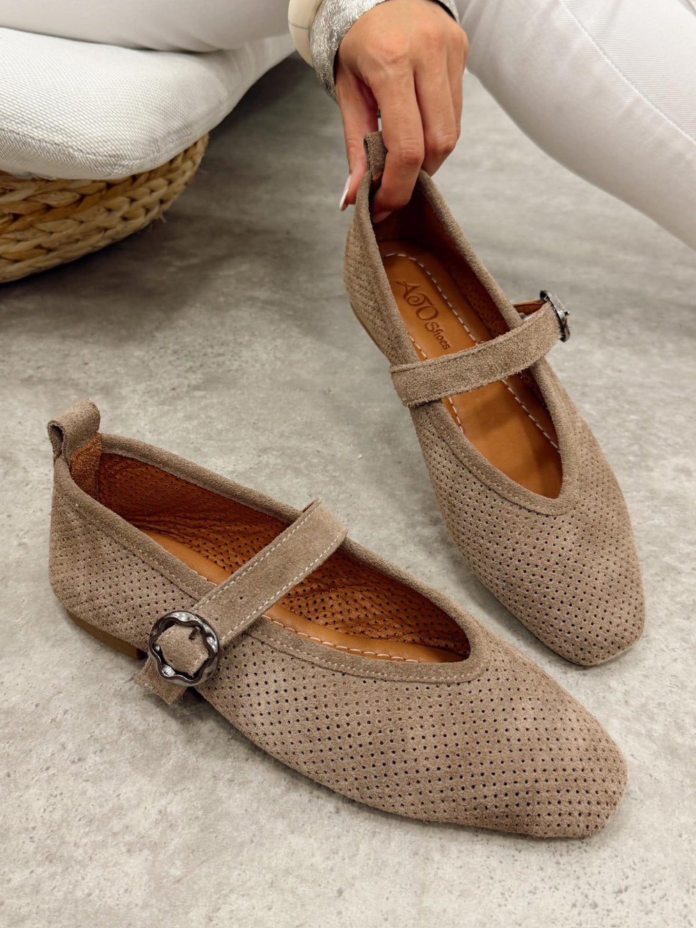 Flache Lederschuhe G467 - BEIGE