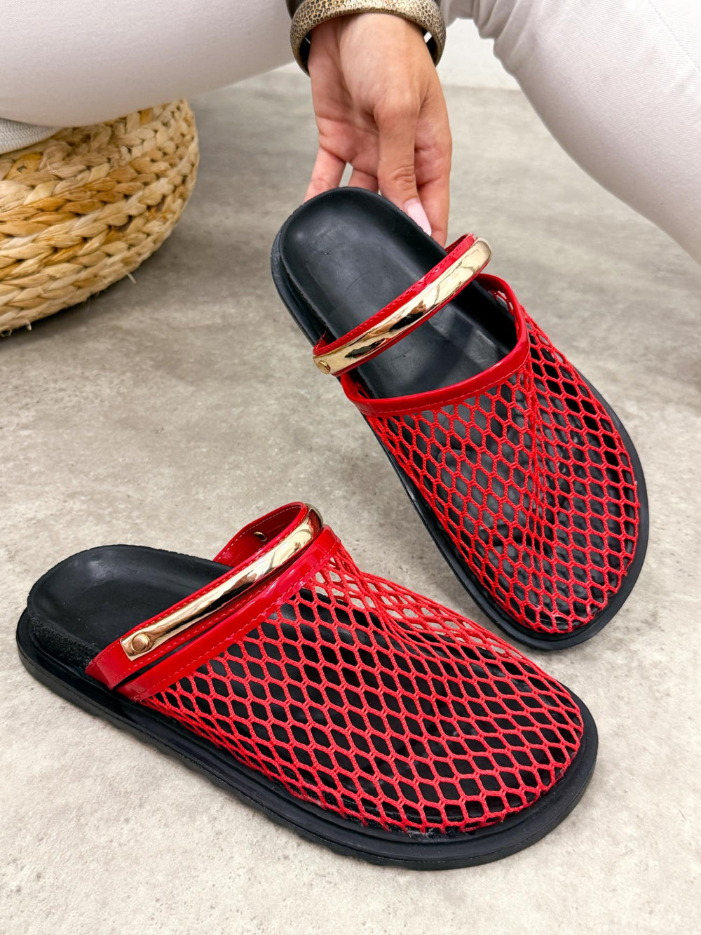 Women Slippers and Mules G519 - RED