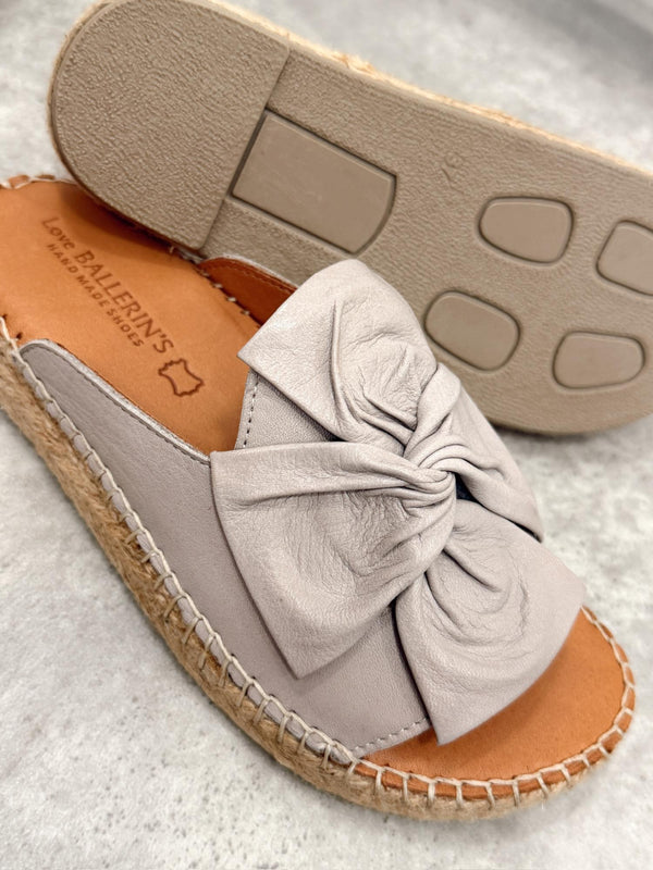 Leather slippers G410 - GREY