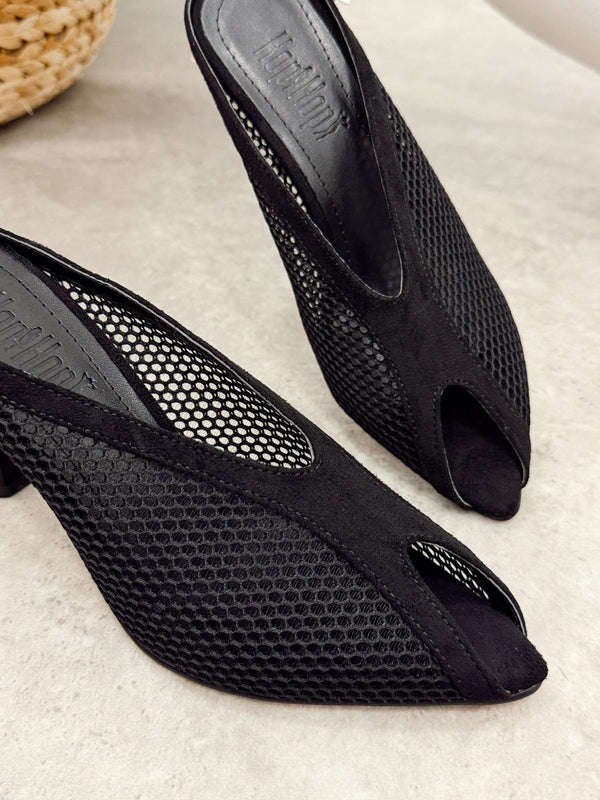 Women Slippers and Mules G520 - BLACK