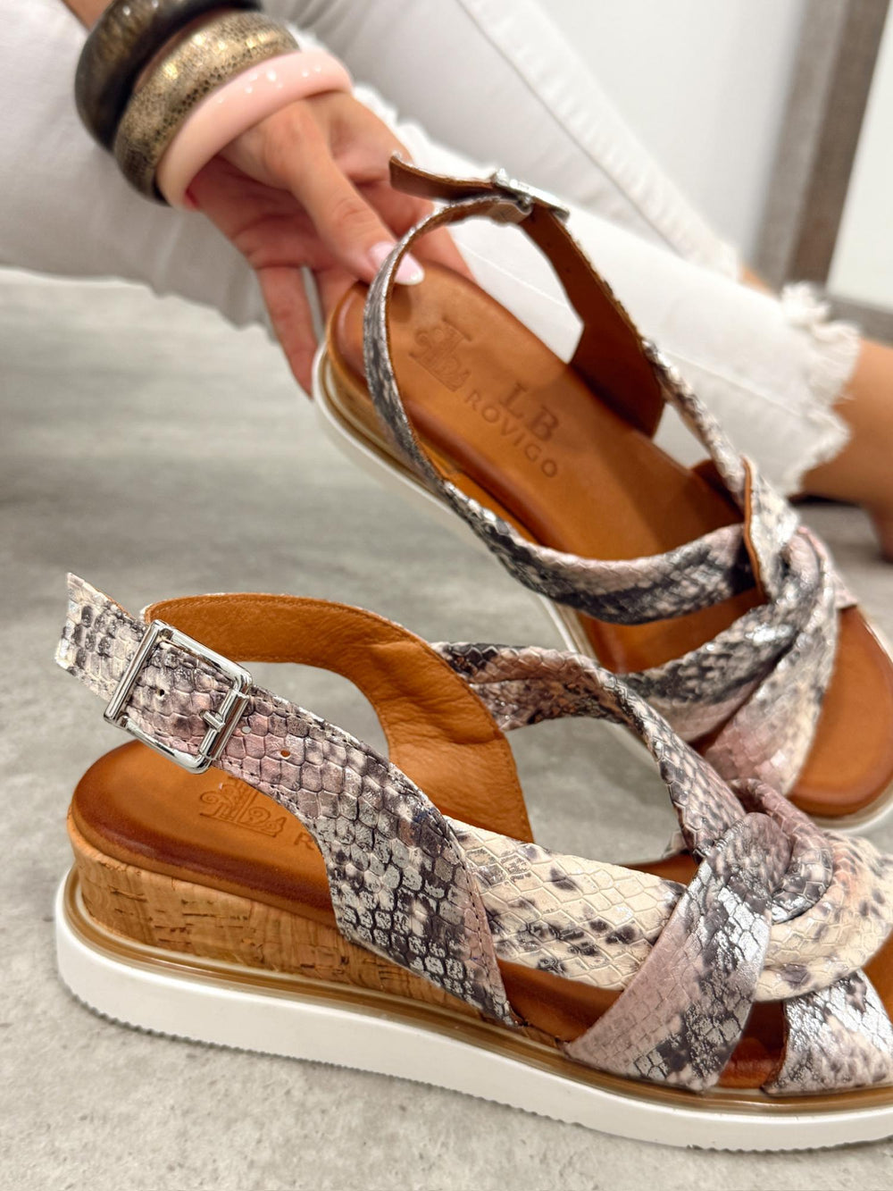 Sandale din piele G388 - MULTICOLOR