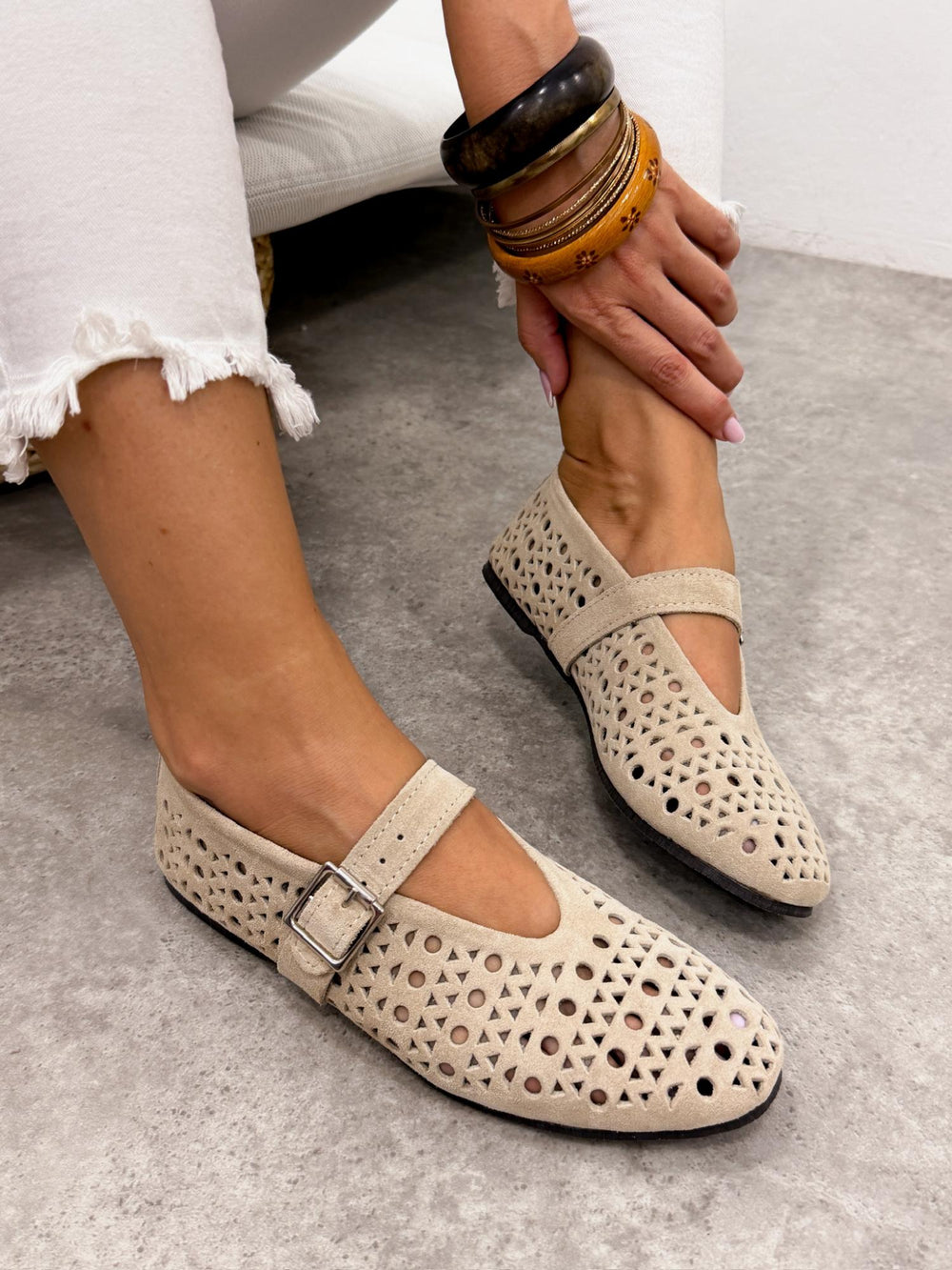 Leather ballet flats G374 - BEIGE