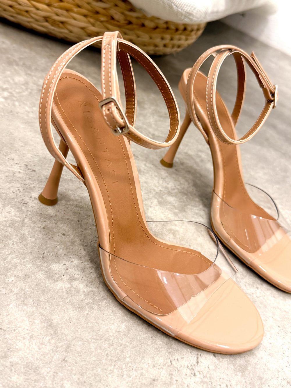 Women sandals G446 - BEIGE