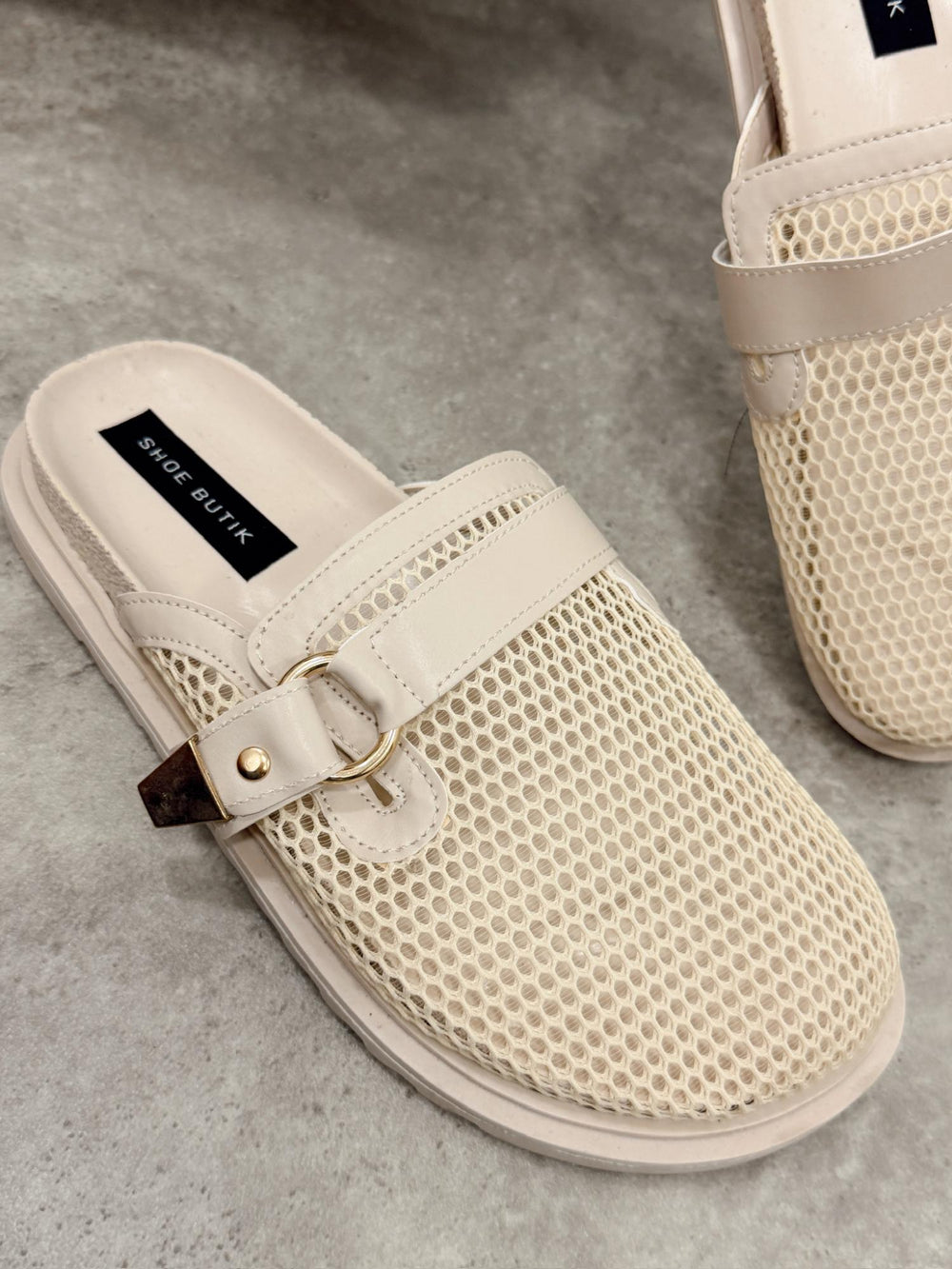 Women Slippers and Mules G496 - BEIGE