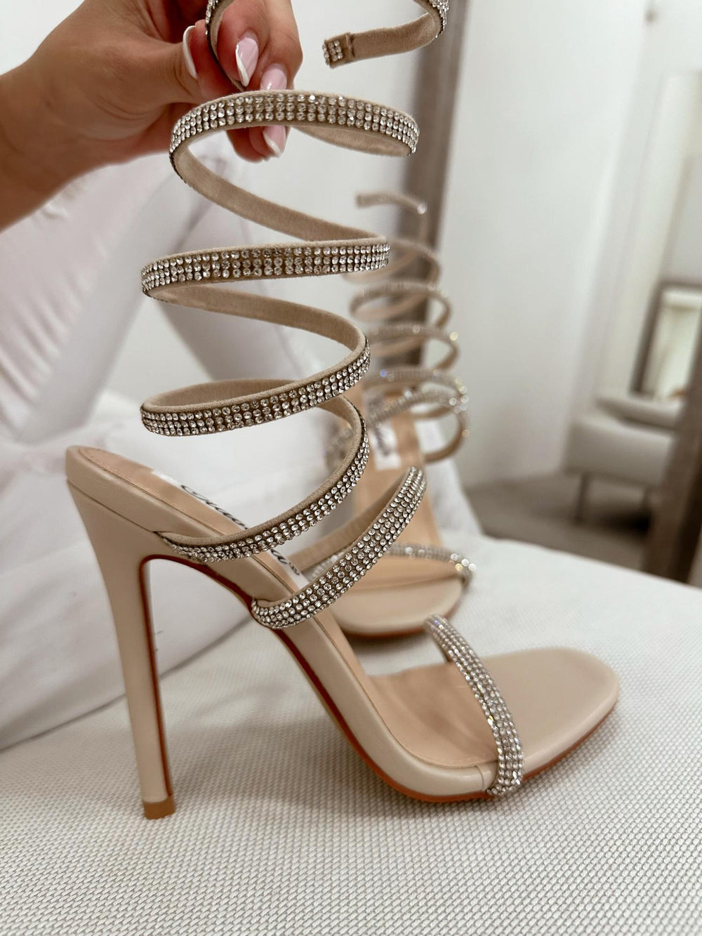 Women sandals G246 - BEIGE