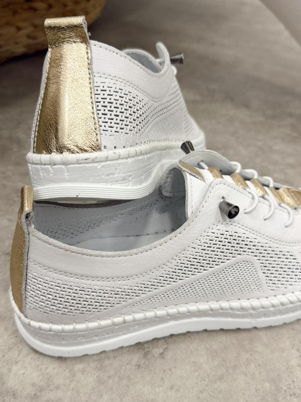 Leather sneakers G399 - WHITE