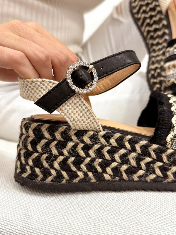Women sandals G221 - BLACK
