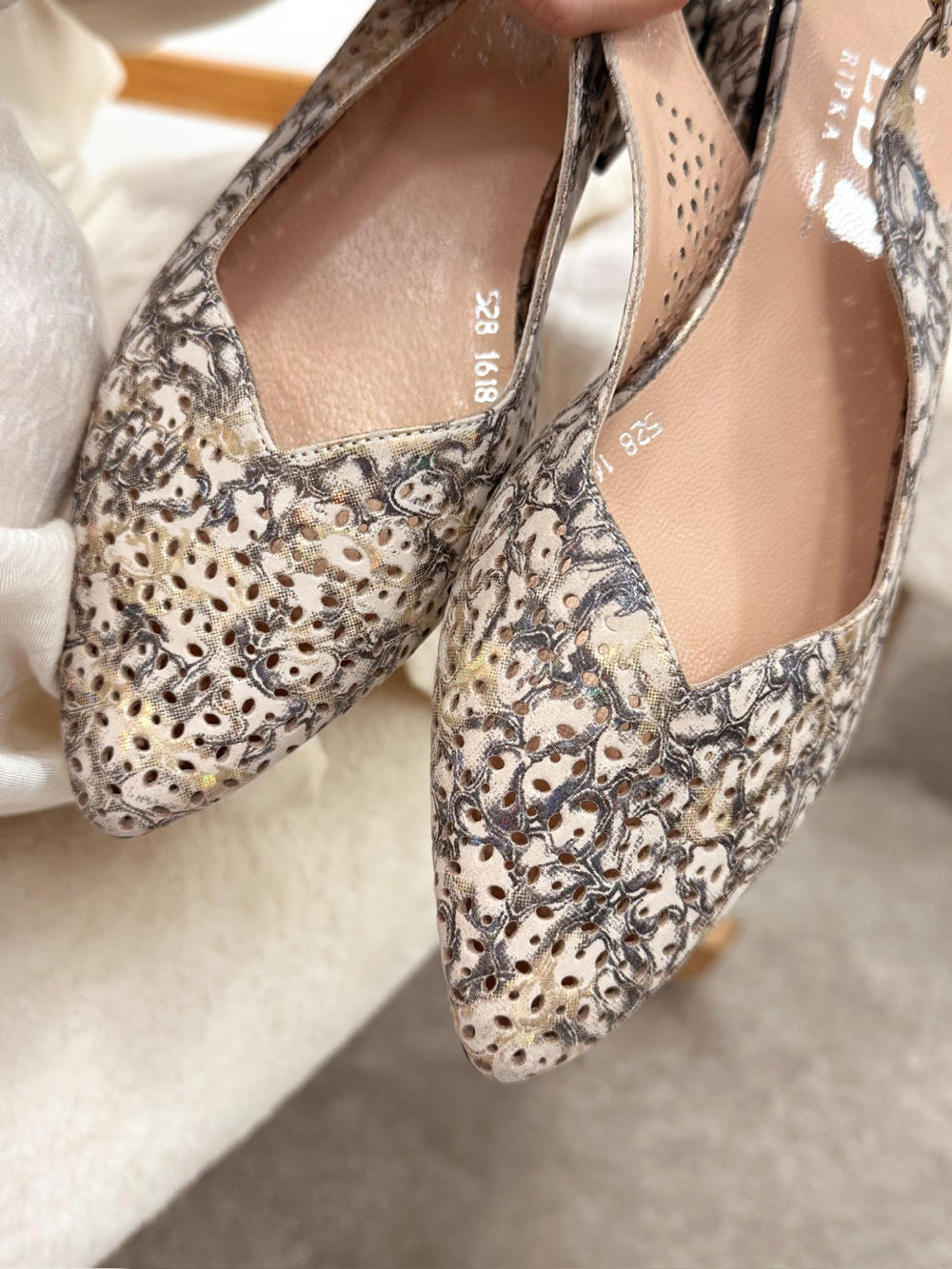 Ledersandalen G136 - BEIGE