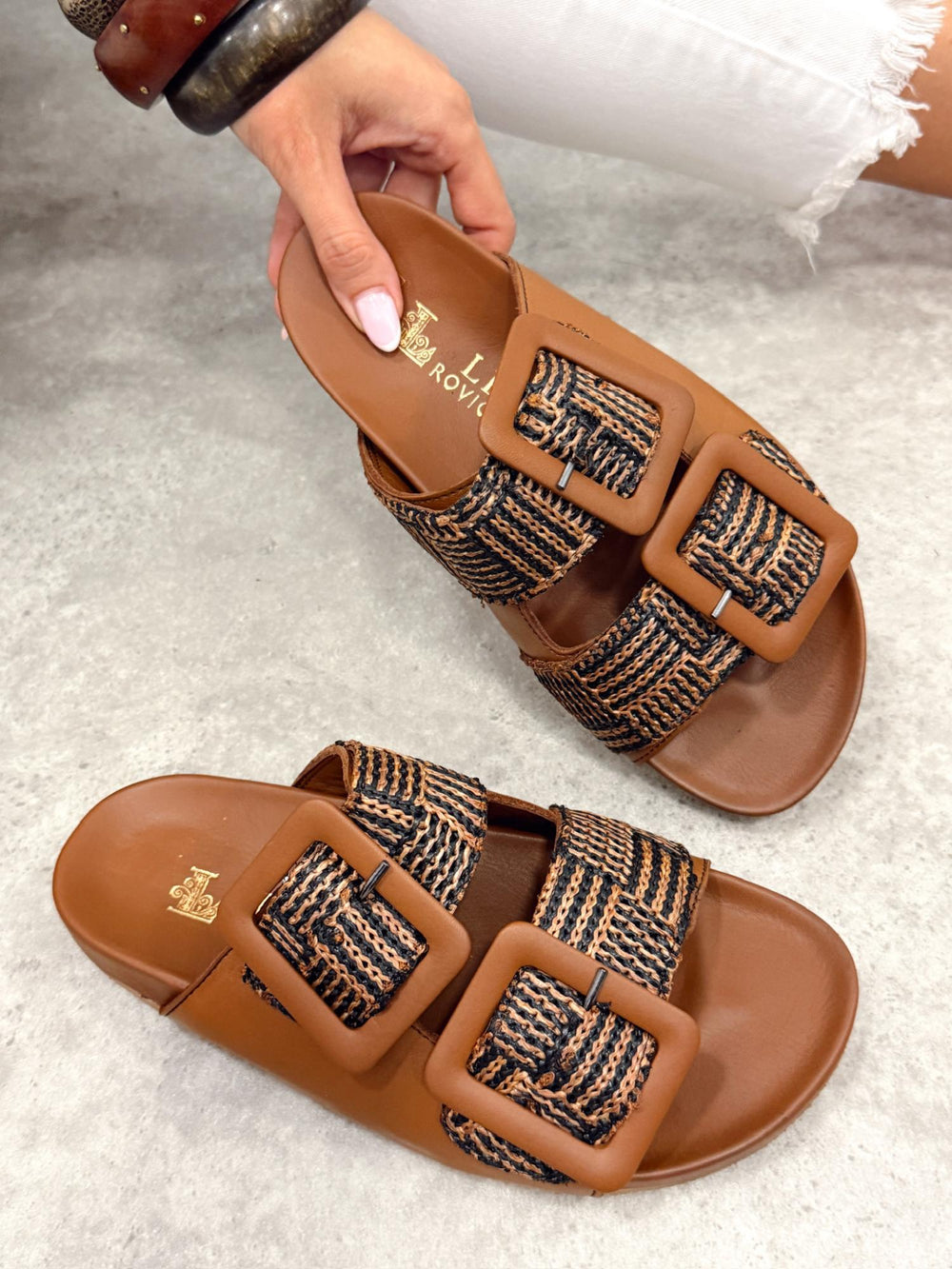 Papuci din piele G406 - CAMEL