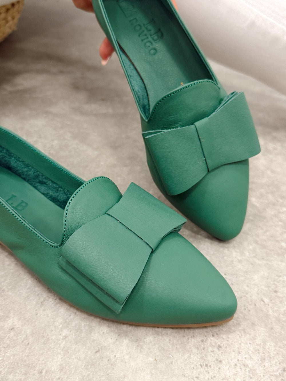 Flat leather shoes G395 - GREEN