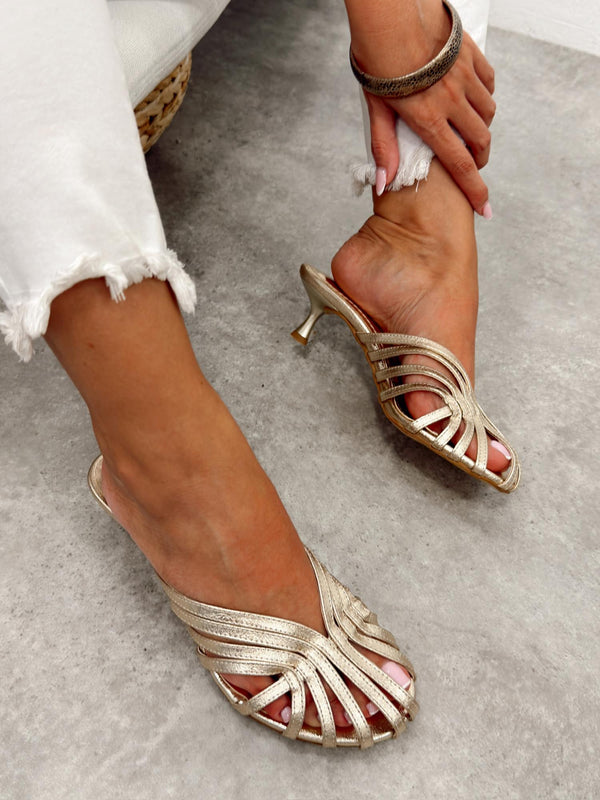Women Slippers and Mules G515 - GOLD