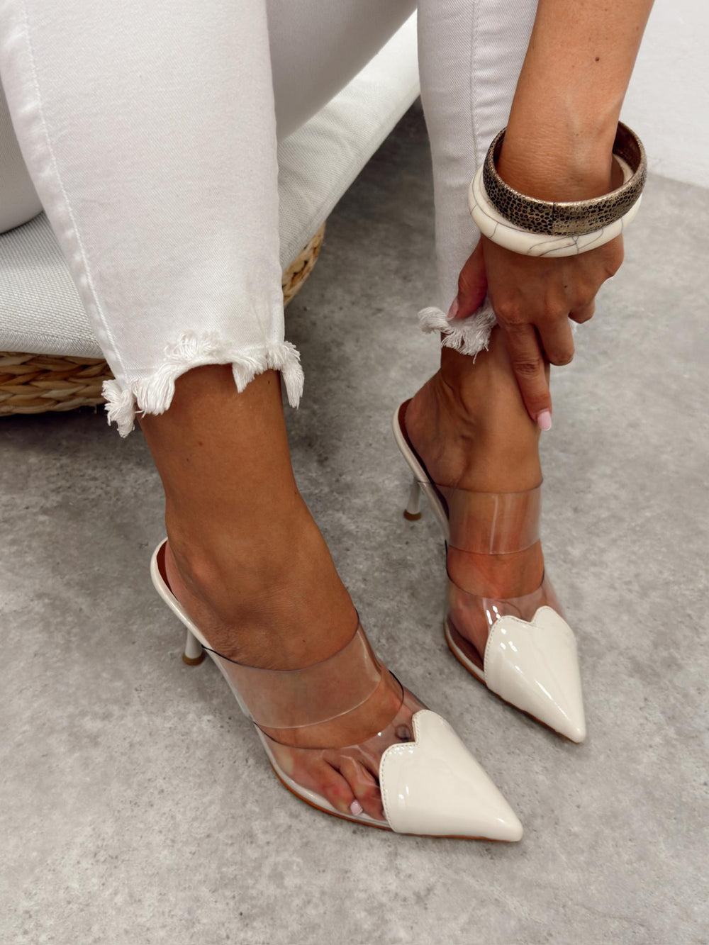 Damen Hausschuhe und Pantoletten G501 - BEIGE