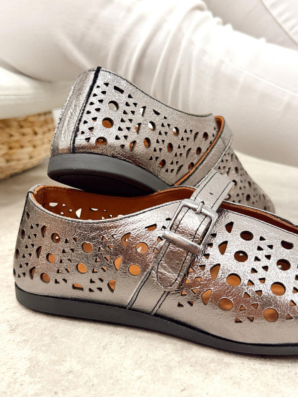Flat leather shoes G422 - GRAFIT