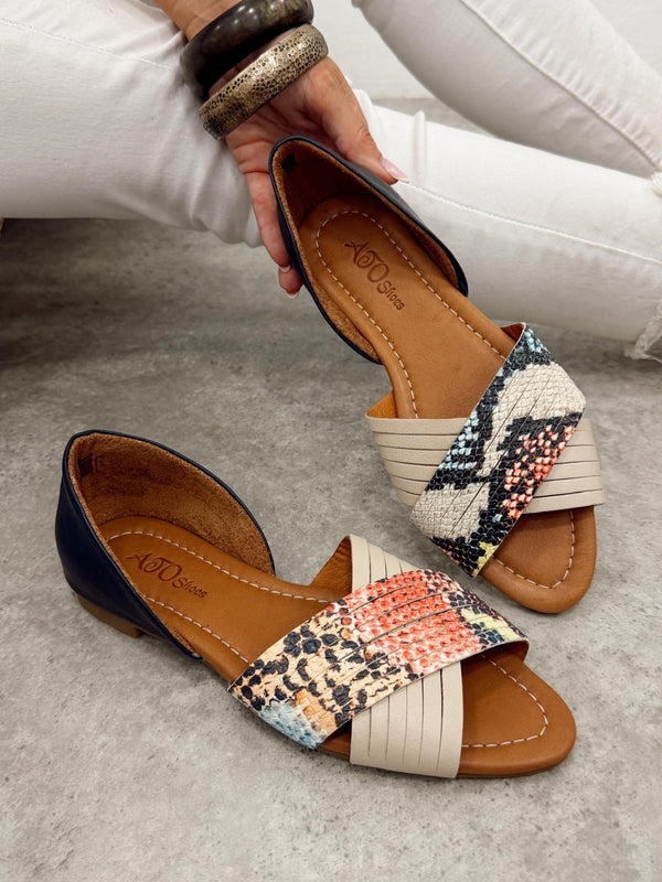 Leather sandals G473 - NAVY