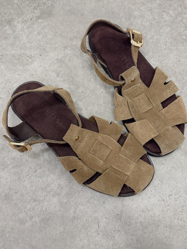 Leather sandals G434 - BEIGE
