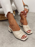 Women Slippers and Mules G478 - LIGHT BEIGE