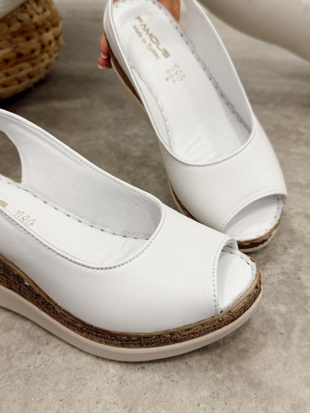 Leather sandals G475 - WHITE