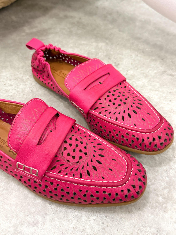 Flat leather shoes G421 - PINK