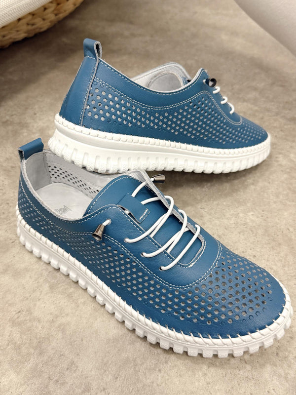 Leather sneakers G398 - BLUE