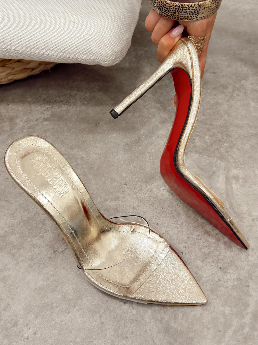 Women Slippers and Mules G509 - GOLD