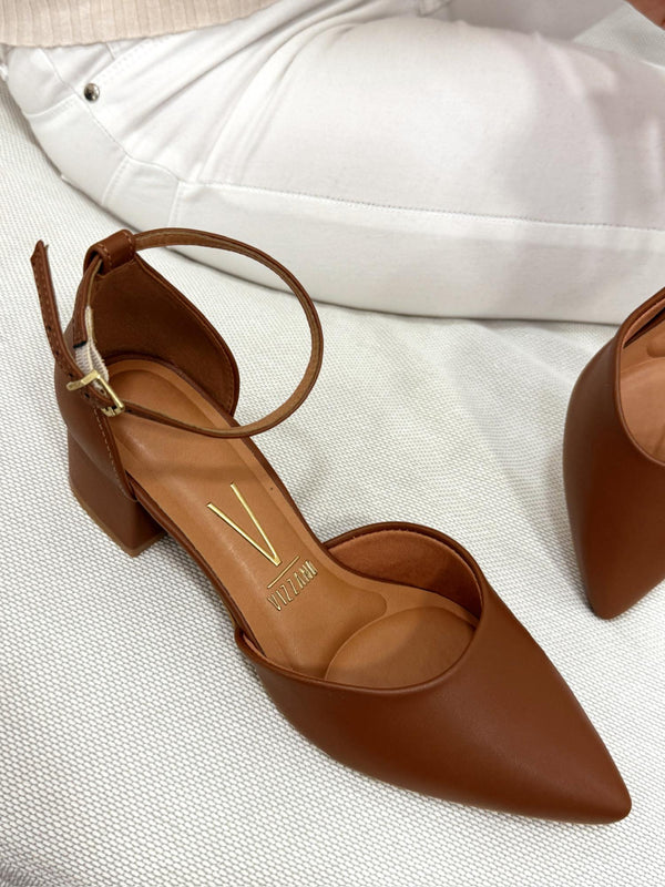 Women sandals G077 - BROWN